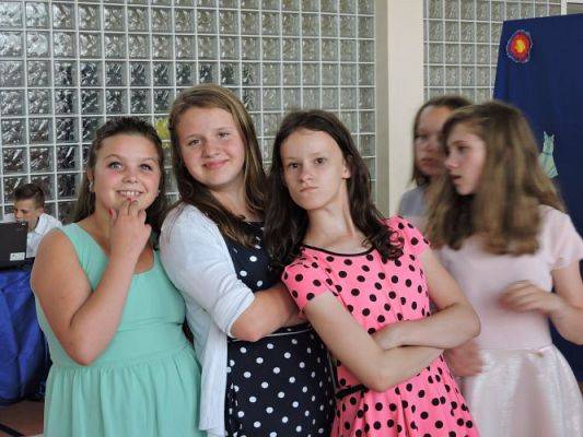 Grafika #56: A Ty tańcz, kiedy inni tańczą