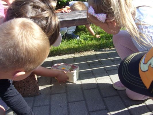 Grafika #4: Zabawa w podchody