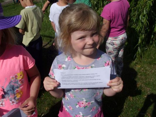 Grafika #32: Zabawa w podchody