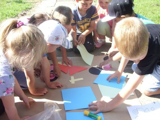 Grafika #33: Zabawa w podchody