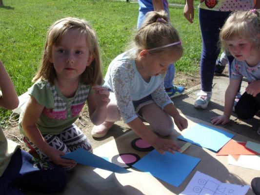 Grafika #34: Zabawa w podchody