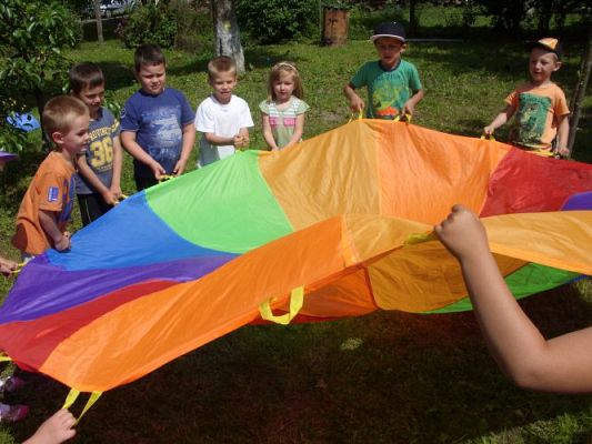 Grafika #80: Zabawa w podchody