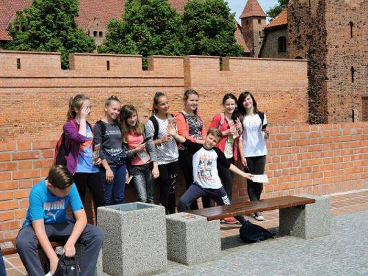 Grafika #11: Wycieczka do Malborka i Sztutowa
