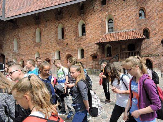 Grafika #17: Wycieczka do Malborka i Sztutowa