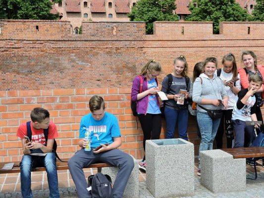 Grafika #43: Wycieczka do Malborka i Sztutowa