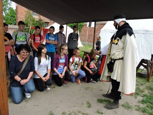 Grafika #49: Wycieczka do Malborka i Sztutowa