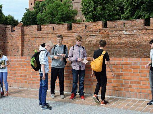 Grafika #54: Wycieczka do Malborka i Sztutowa