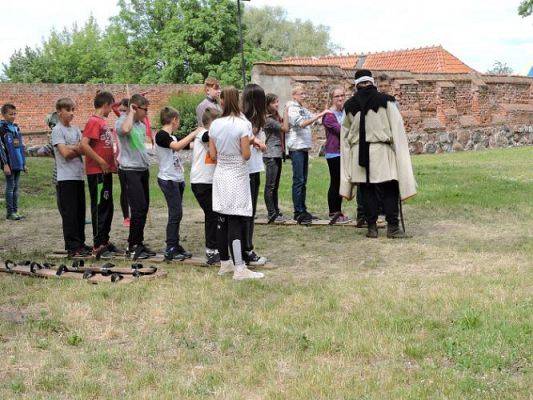 Grafika #57: Wycieczka do Malborka i Sztutowa