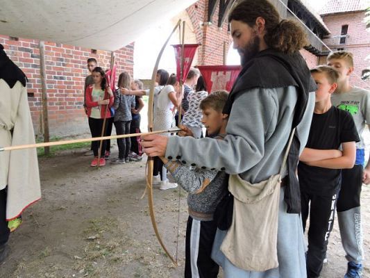 Grafika #73: Wycieczka do Malborka i Sztutowa