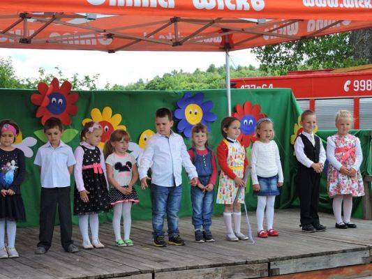 Grafika #0: Festyn rodzinny