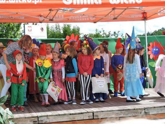 Grafika #9: Festyn rodzinny