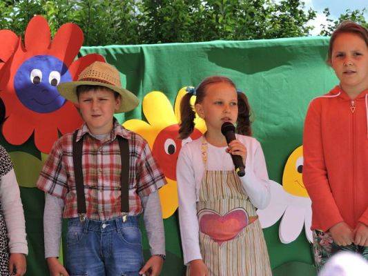 Grafika #16: Festyn rodzinny