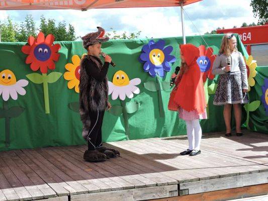 Grafika #26: Festyn rodzinny