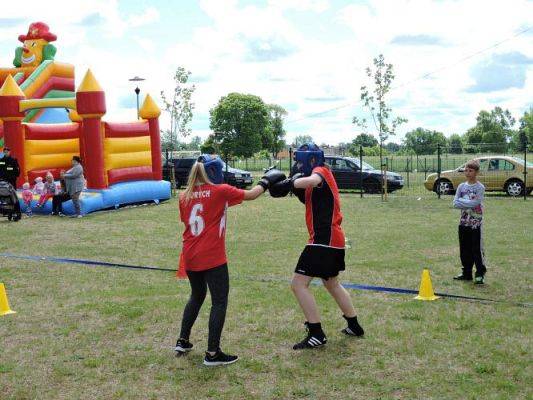 Grafika #34: Festyn rodzinny