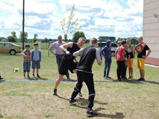 Grafika #46: Festyn rodzinny