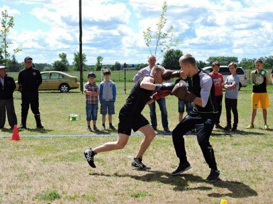 Grafika #47: Festyn rodzinny