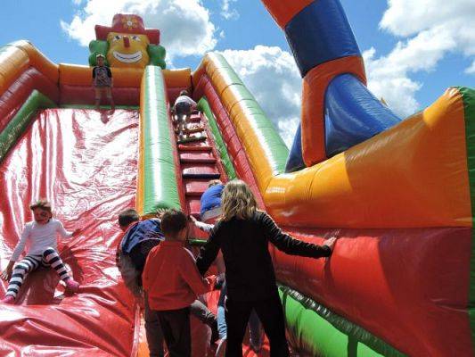 Grafika #64: Festyn rodzinny