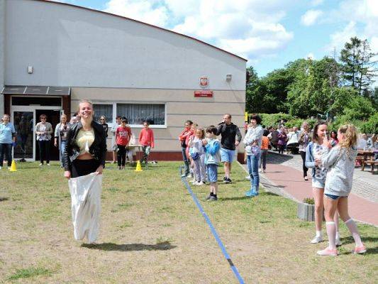 Grafika #82: Festyn rodzinny