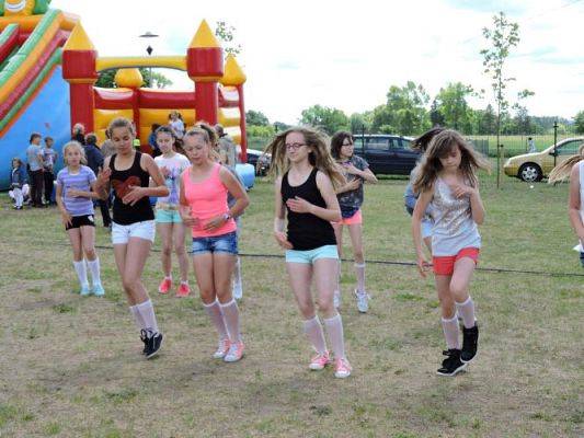 Grafika #102: Festyn rodzinny