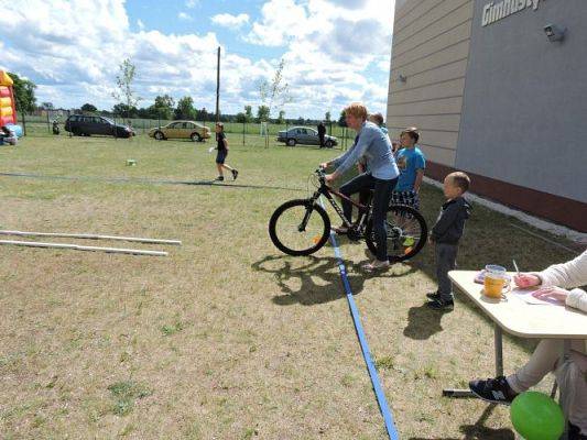 Grafika #122: Festyn rodzinny