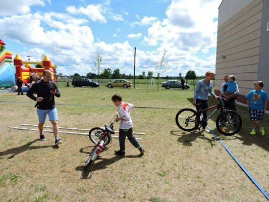 Grafika #125: Festyn rodzinny