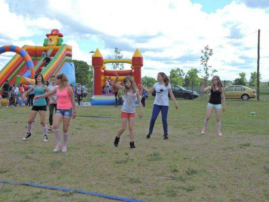 Grafika #147: Festyn rodzinny