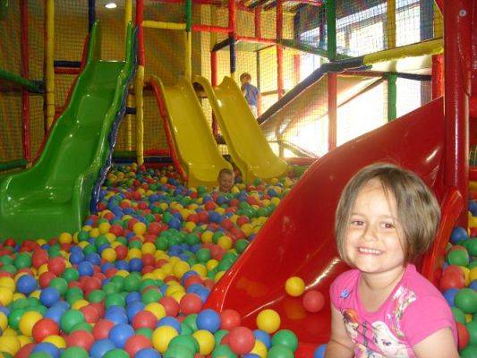 Grafika #19: Przedszkolaki w Madagaskarze