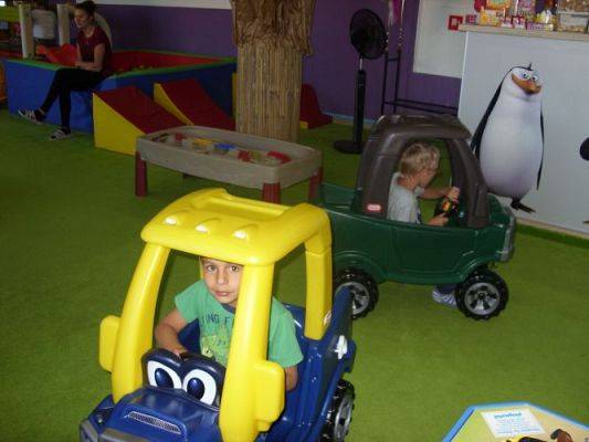 Grafika #68: Przedszkolaki w Madagaskarze