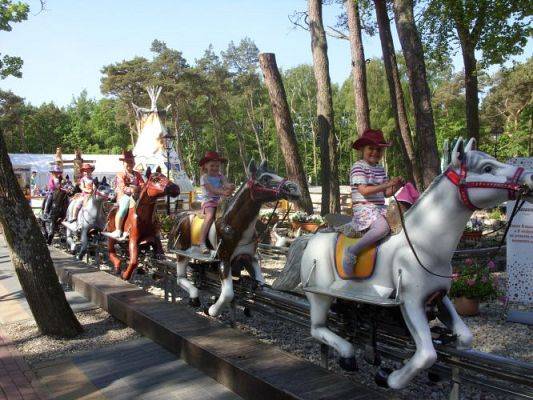 Grafika #34: Wycieczka kl. O-III do Łeby cz. 2