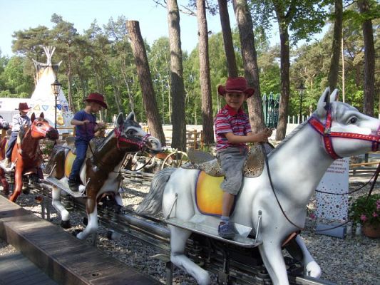 Grafika #43: Wycieczka kl. O-III do Łeby cz. 2