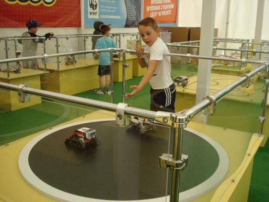 Grafika #36: Wycieczka klas O-III na wystawę Łebskie Klocki- cz. 1