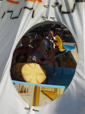 Grafika #51: Wycieczka klas O-III na wystawę Łebskie Klocki- cz. 1