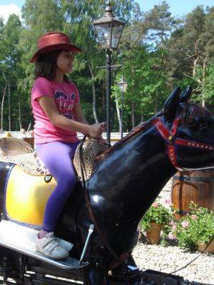 Grafika #55: Wycieczka klas O-III na wystawę Łebskie Klocki- cz. 1