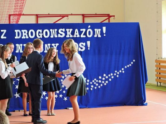 Grafika #33: W drogę! Bez drogowskazów!