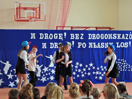 Grafika #45: W drogę! Bez drogowskazów!