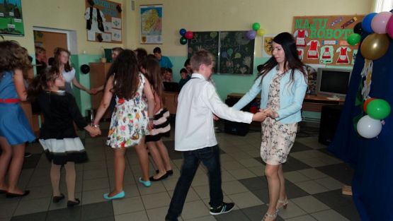 Grafika #36: Wieczorek pożegnalny klasy VI