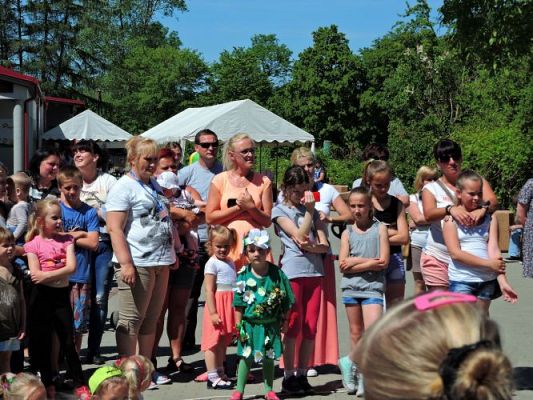 Grafika #18: Festyn rodzinny