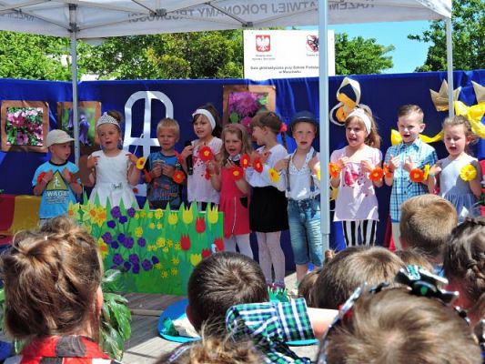 Grafika #23: Festyn rodzinny