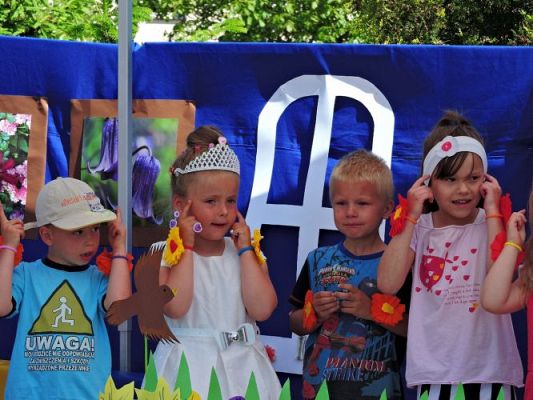 Grafika #25: Festyn rodzinny