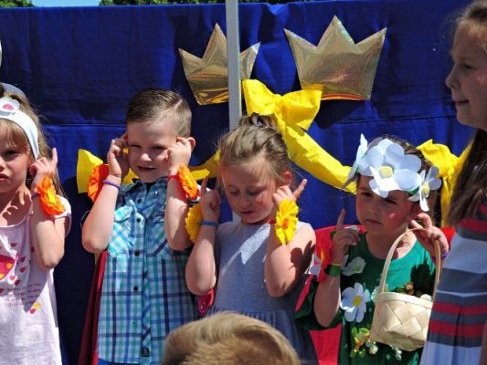 Grafika #28: Festyn rodzinny