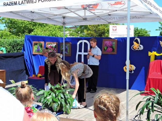 Grafika #64: Festyn rodzinny