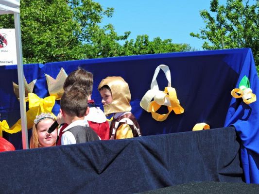 Grafika #74: Festyn rodzinny