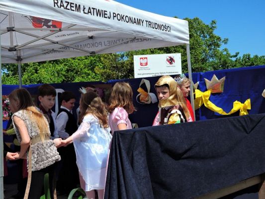 Grafika #86: Festyn rodzinny