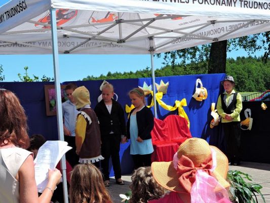 Grafika #103: Festyn rodzinny