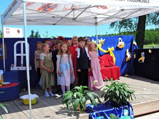 Grafika #110: Festyn rodzinny