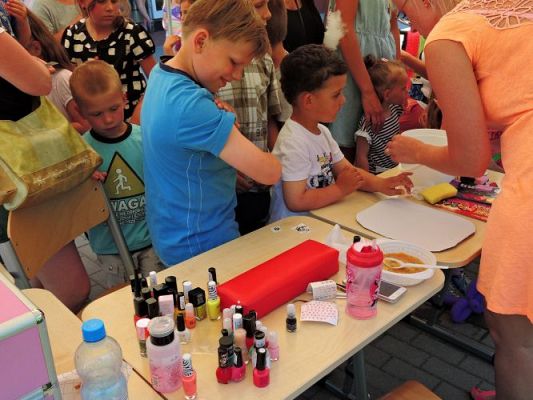 Grafika #179: Festyn rodzinny