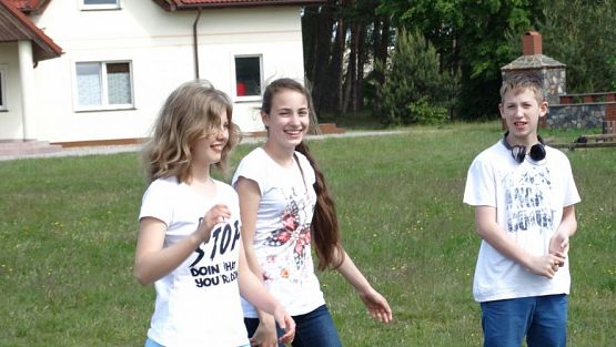 Grafika #6: Biwak klasy VI w Żarnowskiej