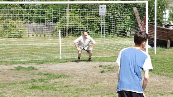 Grafika #12: Biwak klasy VI w Żarnowskiej