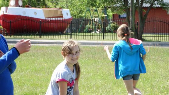 Grafika #18: Biwak klasy VI w Żarnowskiej