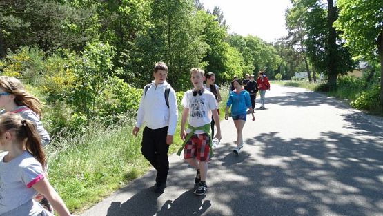 Grafika #36: Biwak klasy VI w Żarnowskiej